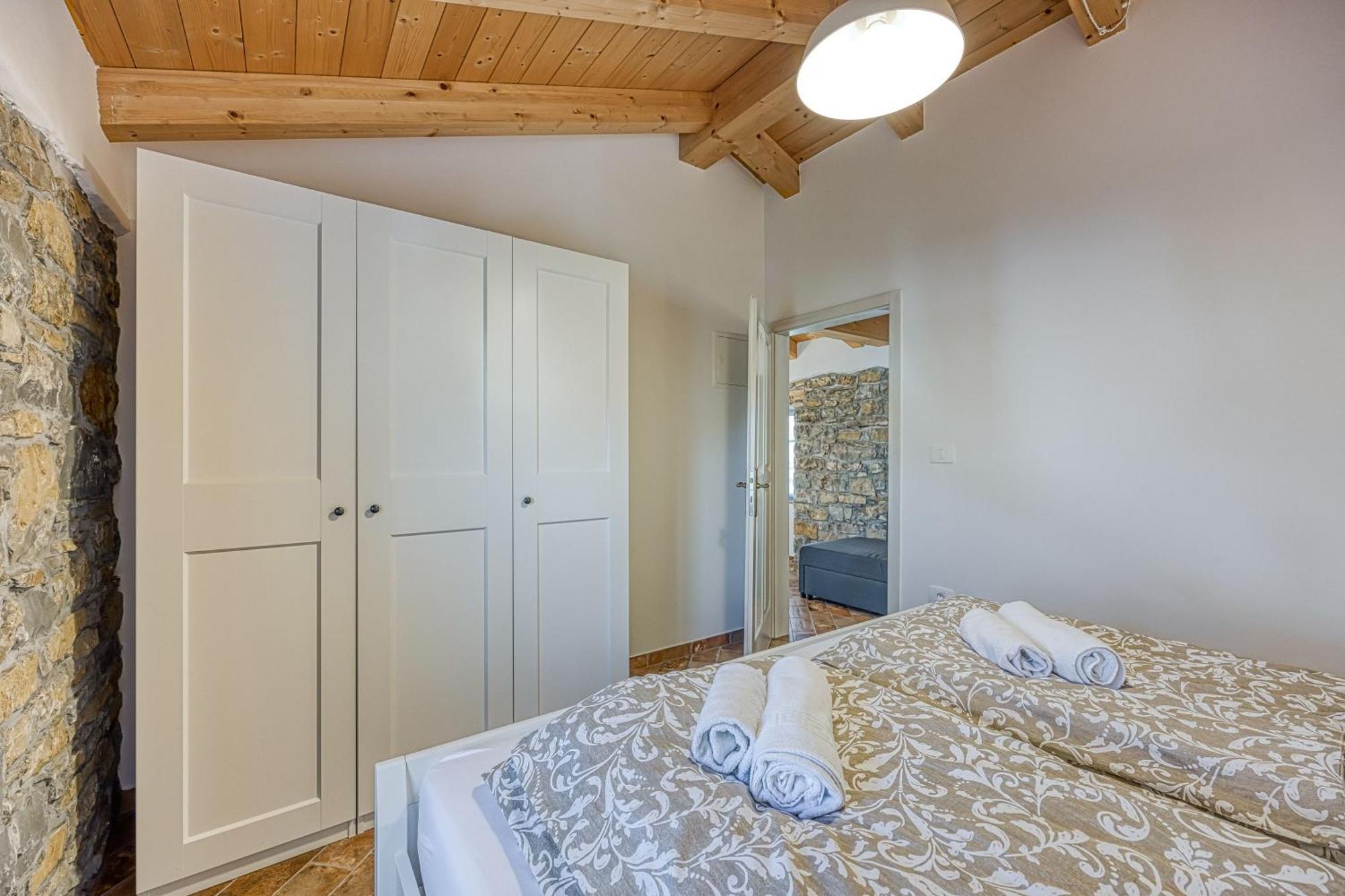 Apartmán Istrian Casa Pr Marici Pobegi Exteriér fotografie