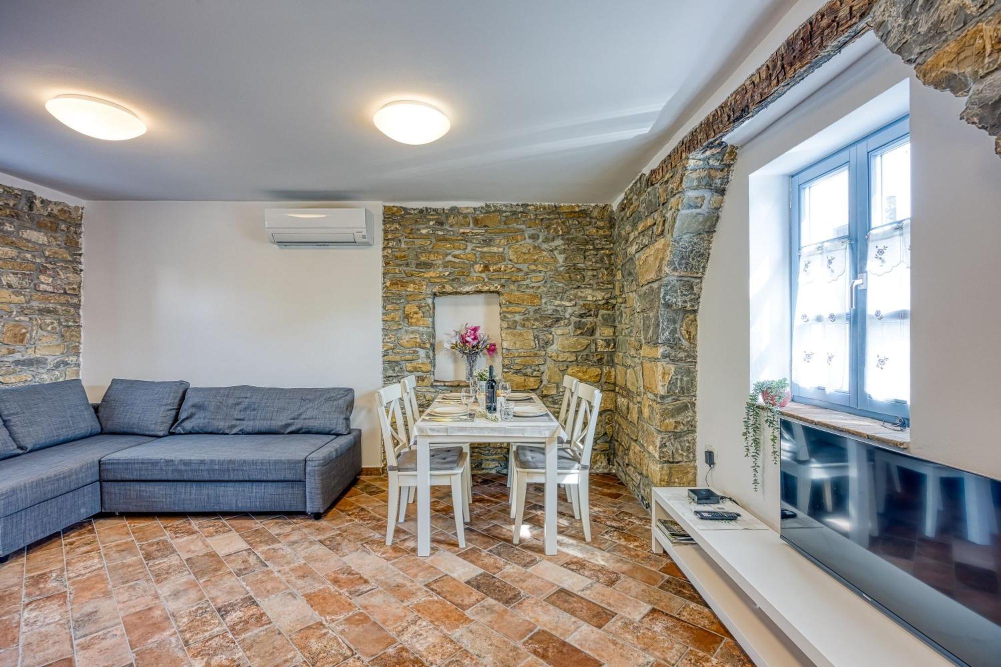 Apartmán Istrian Casa Pr Marici Pobegi Exteriér fotografie