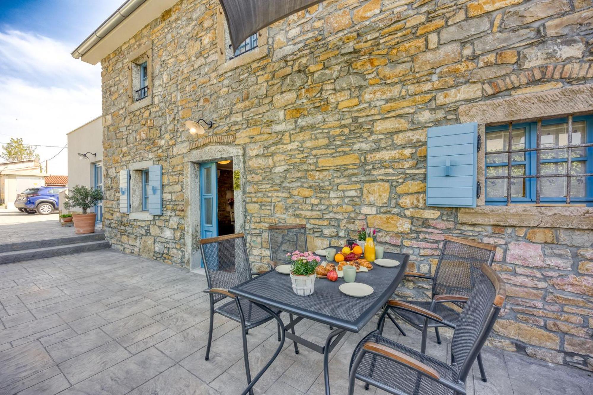 Apartmán Istrian Casa Pr Marici Pobegi Exteriér fotografie