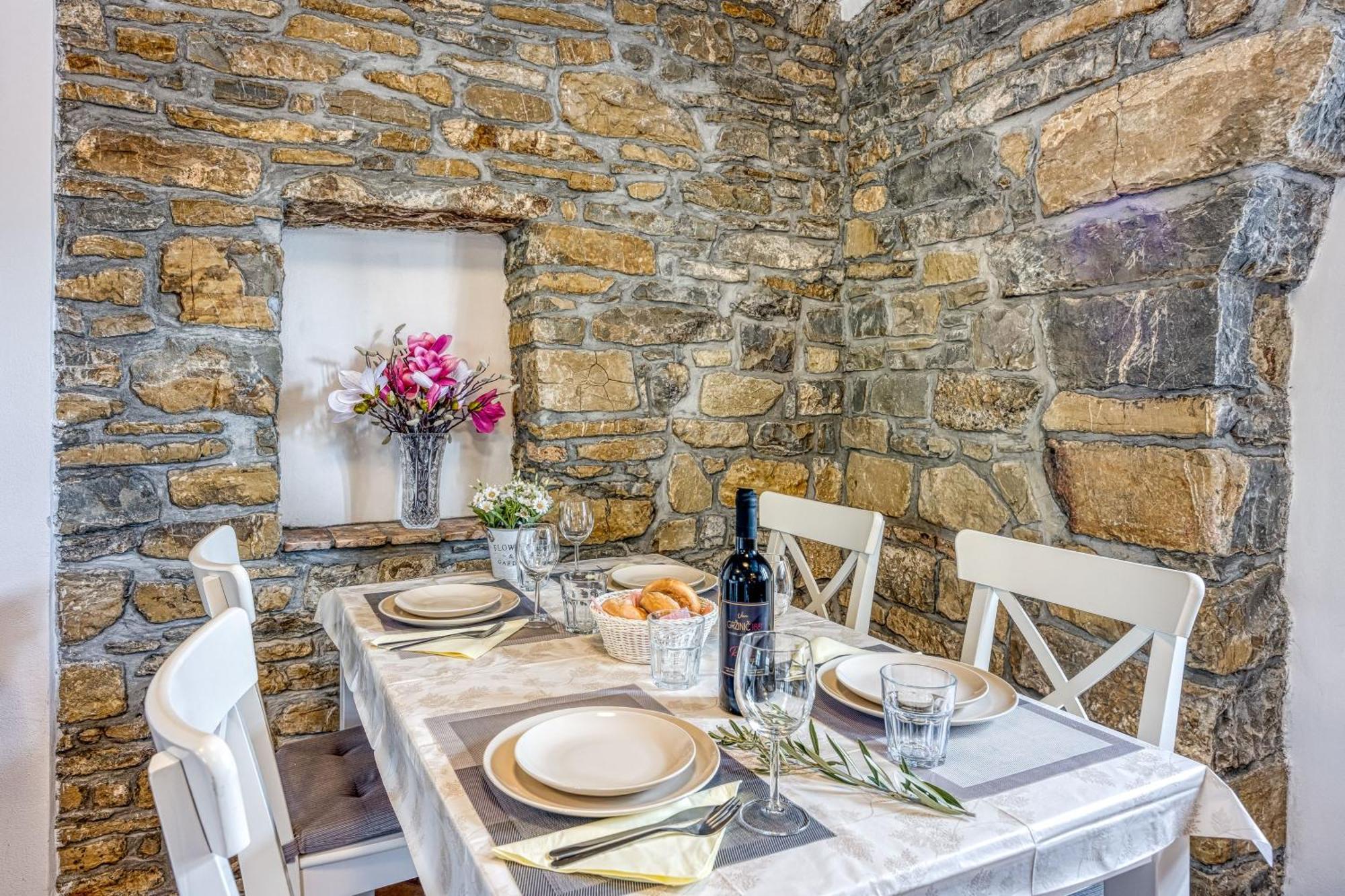 Apartmán Istrian Casa Pr Marici Pobegi Exteriér fotografie