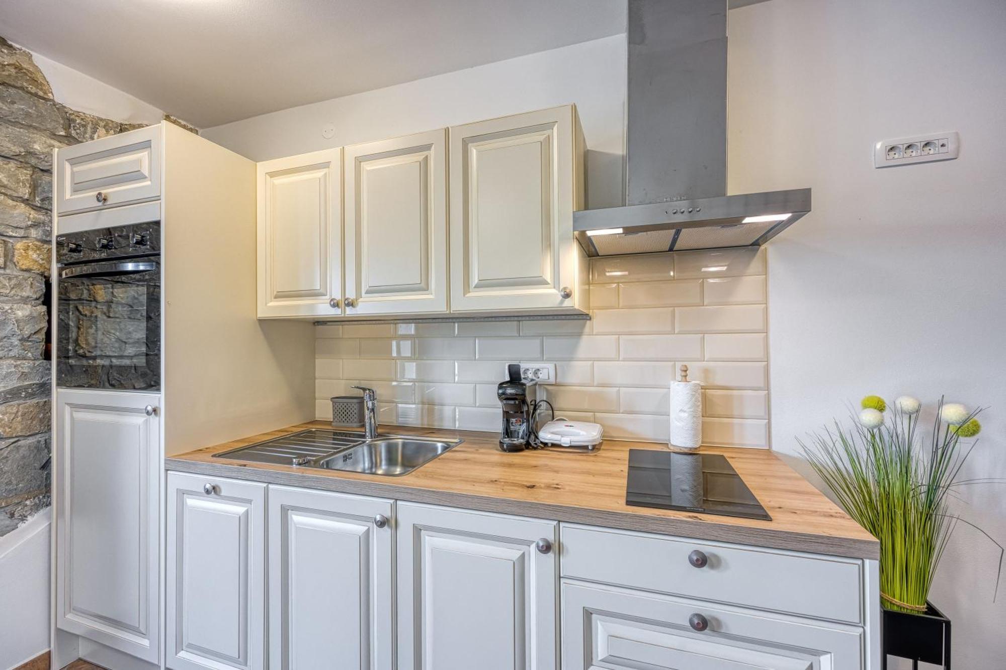 Apartmán Istrian Casa Pr Marici Pobegi Exteriér fotografie